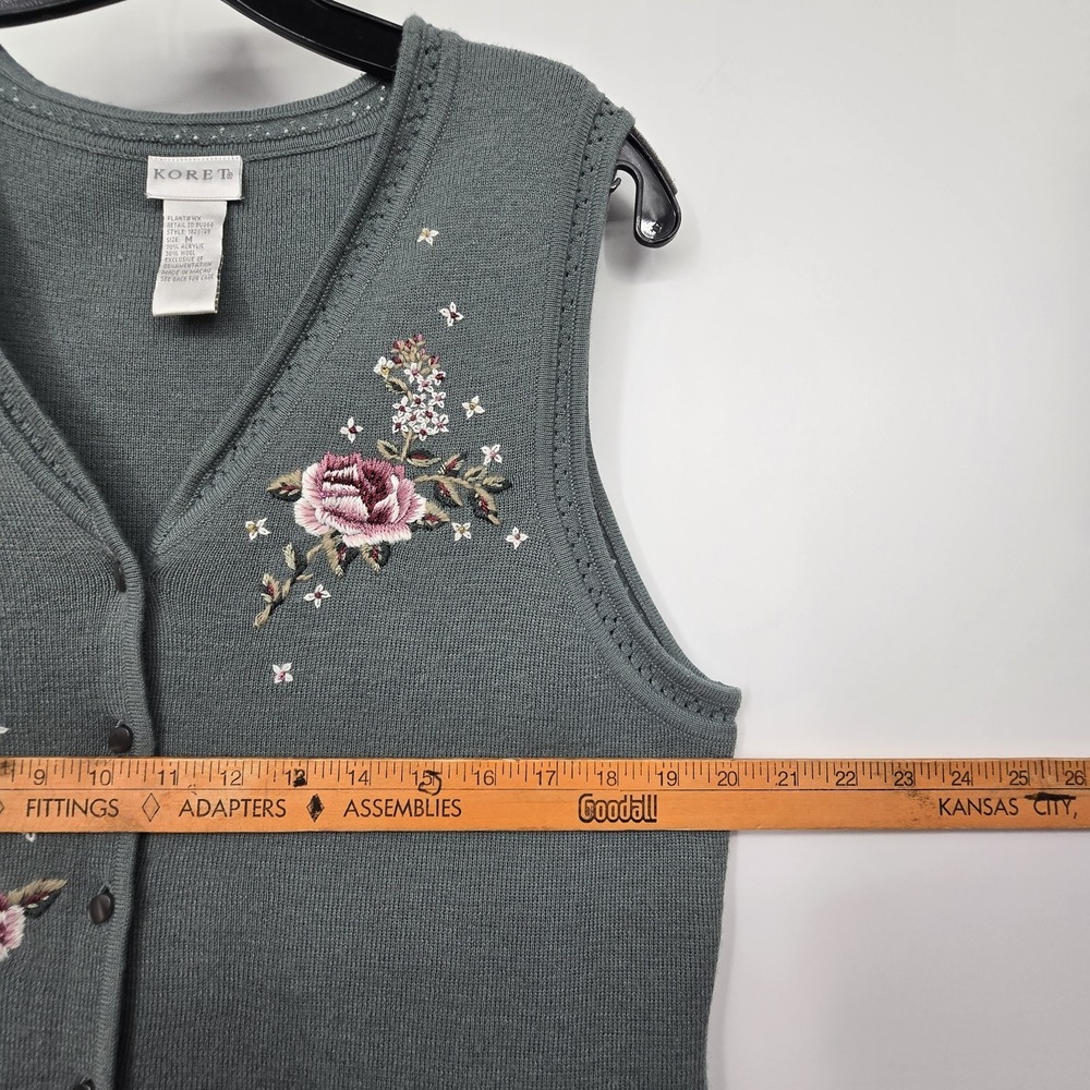 Vintage 90s Koret Floral Embroidert Sweater Vest Women M Green Pink Boho Cottage - Picture 9 of 12